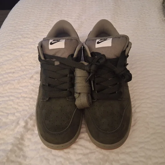 Nike SB Dunk Low Pro B 'Sequoia/Army HJ0367-301 NWB NO LID SIZE 12